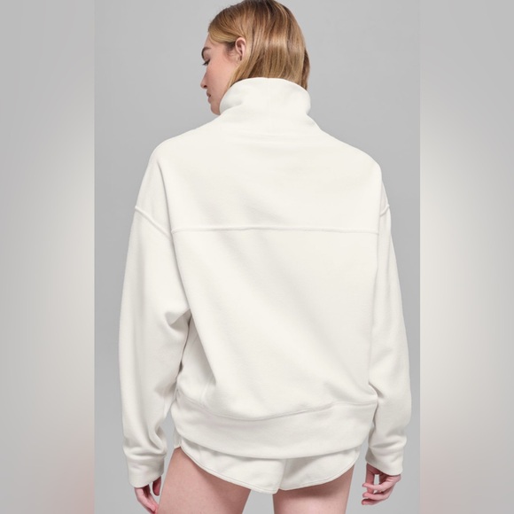 ALO Yoga White Sweater - Picture 2 of 5